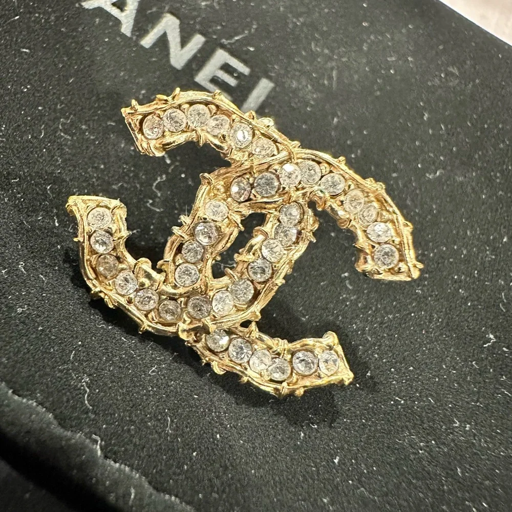 Chanel earrings - Picture 6 of 7